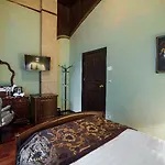 Ruebezahl Luxury Castle Golf Szálloda