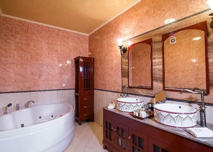 Hotel Ruebezahl Luxury Castle Golf 5*